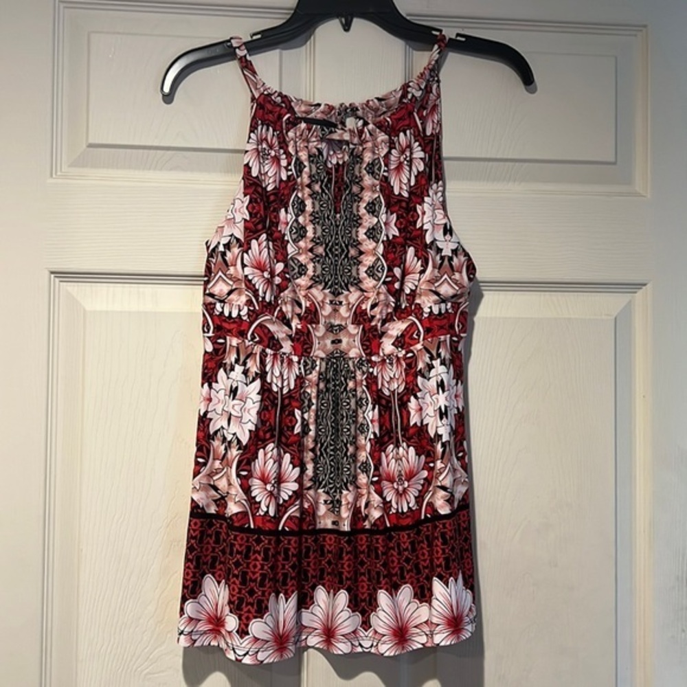 NWOT Never worn International Concepts Top 💙